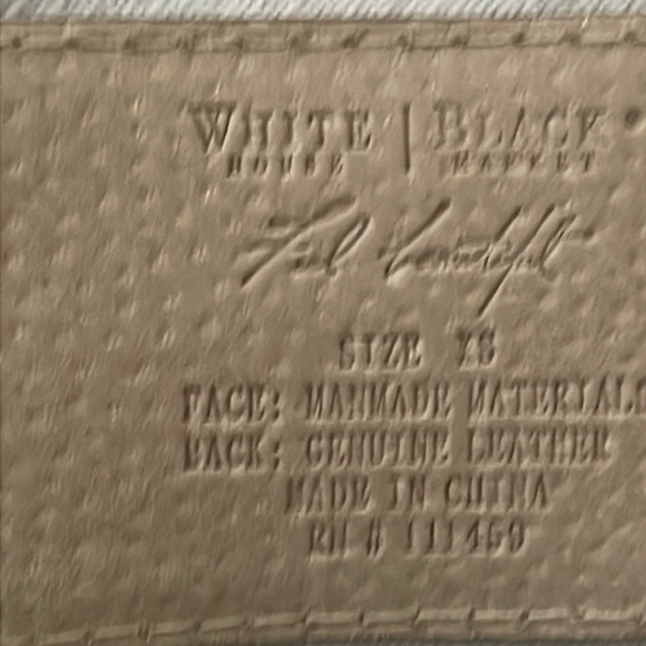 White House Black Market New Shiny Ladies Belt Size XS - Picture 4 of 7